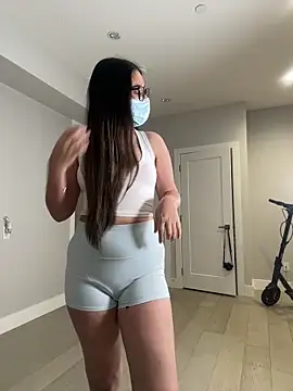 jAsMinE678 online show from October 6, 3:40 am