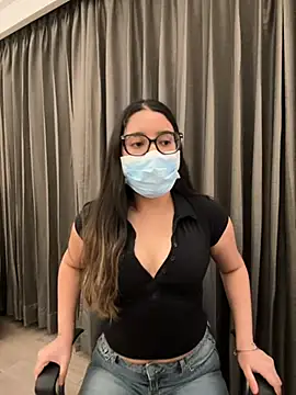 jAsMinE678 online show from May 15, 5:55 pm