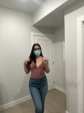 jAsMinE678 online show from April 10, 4:36 pm