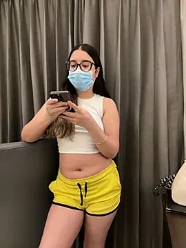 jAsMinE678 online show from June 14, 7:42 am