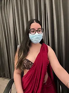 jAsMinE678 online show from May 21, 5:32 pm