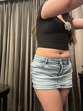 jAsMinE678 online show from July 16, 10:07 pm
