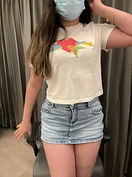 jAsMinE678 online show from May 14, 5:10 pm