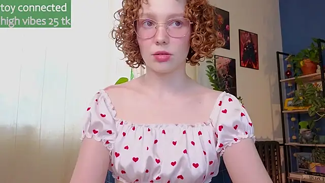 Snapshot of _lightmyfire chatting on February 14, 7:59 am lightmyfire online show from February 14, 7:59 am