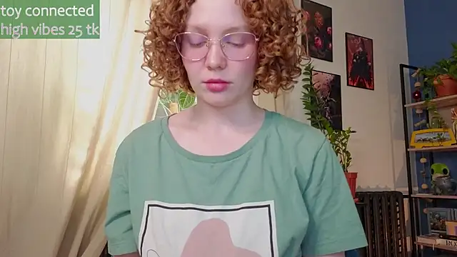 Snapshot of _lightmyfire chatting on February 28, 8:53 am lightmyfire online show from February 28, 8:53 am