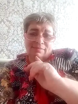 Lee Nell online show from March 18, 8:17 am