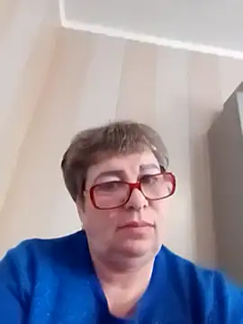 Lee Nell online show from February 24, 2:40 am