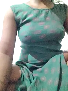 rituporna2004 online show from November 16, 1:16 pm