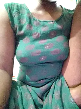 rituporna2004 online show from November 9, 3:10 am