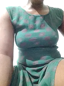 rituporna2004 online show from November 28, 3:17 am