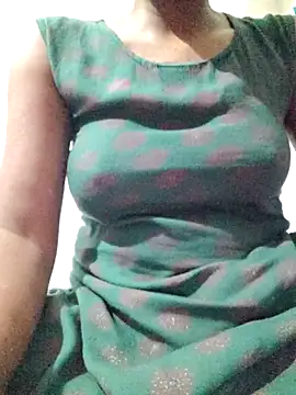 rituporna2004 online show from February 7, 2:41 am