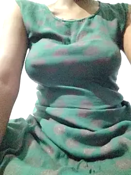 rituporna2004 online show from March 22, 3:54 am