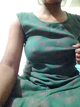 rituporna2004 online show from January 15, 3:59 pm