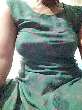 rituporna2004 online show from February 3, 3:26 am