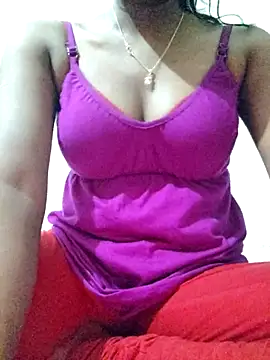 rituporna2004 online show from September 12, 5:02 pm