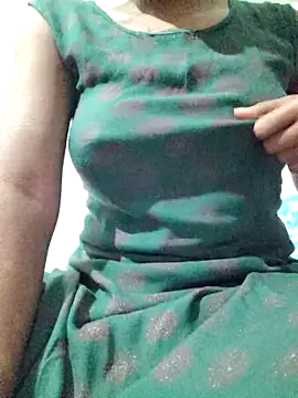 rituporna2004 online show from February 9, 2:04 pm