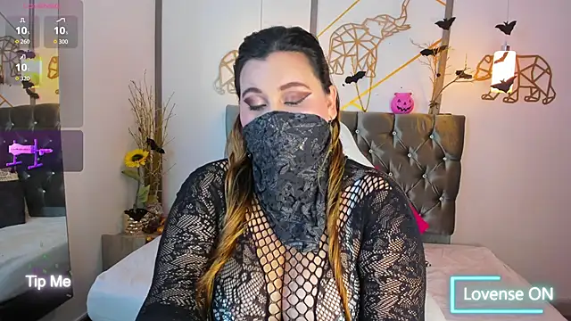 SalmaZaman online show from October 19, 7:49 pm