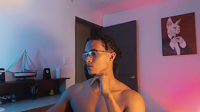 alejo x3 online show from December 22, 12:11 am