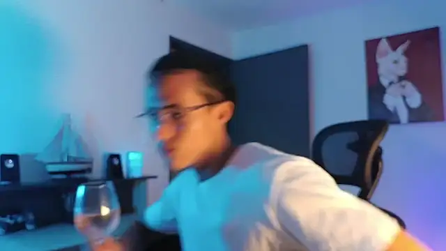 alejo x3 online show from December 2, 1:06 am