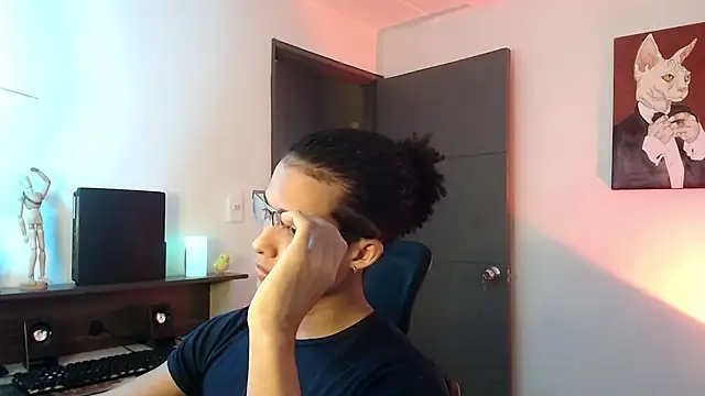 Snapshot of alejo_x3 chatting on February 28, 3:48 am alejo x3 online show from February 28, 3:48 am