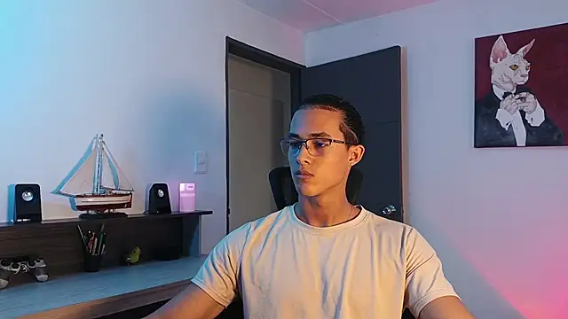 alejo x3 online show from November 29, 9:48 pm