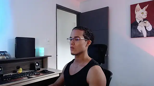 Snapshot of alejo_x3 chatting on December 4, 11:19 pm alejo x3 online show from December 4, 11:19 pm