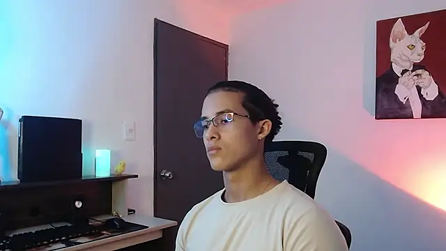 Snapshot of alejo_x3 chatting on February 27, 4:35 am alejo x3 online show from February 27, 4:35 am