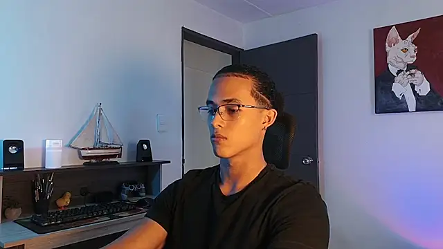 Snapshot of alejo_x3 chatting on October 29, 9:03 pm alejo x3 online show from October 29, 9:03 pm