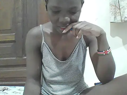 Ebony Sweetcandy online show from March 26, 7:01 pm