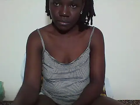 Ebony Sweetcandy online show from June 4, 2:38 am