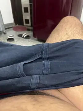 urloverguy online show from May 18, 5:07 pm