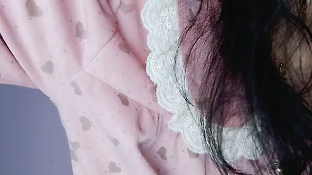 Snapshot of Baenee chatting on December 31, 3:53 pm Baenee online show from December 31, 3:53 pm