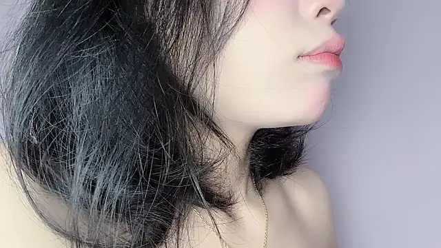 Snapshot of Baenee chatting on January 13, 3:27 pm Baenee online show from January 13, 3:27 pm