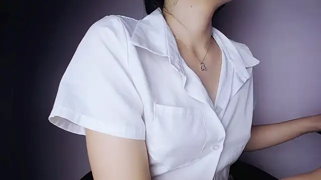 Snapshot of Baenee chatting on January 14, 5:56 pm Baenee online show from January 14, 5:56 pm