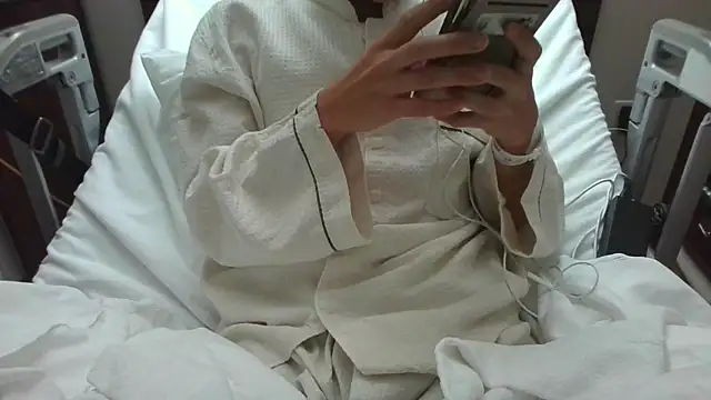 Snapshot of matu050556 chatting on December 20, 10:18 am matu050556 online show from December 20, 10:18 am