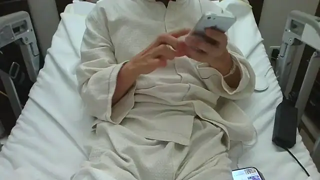 matu050556 online show from December 21, 10:39 am