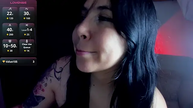 AilynRed online show from May 17, 11:05 pm