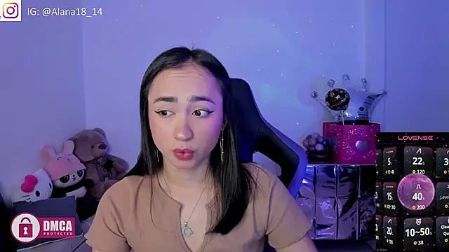 Snapshot of Alana_Pherson chatting on September 20, 3:55 am Alana Pherson online show from September 20, 3:55 am