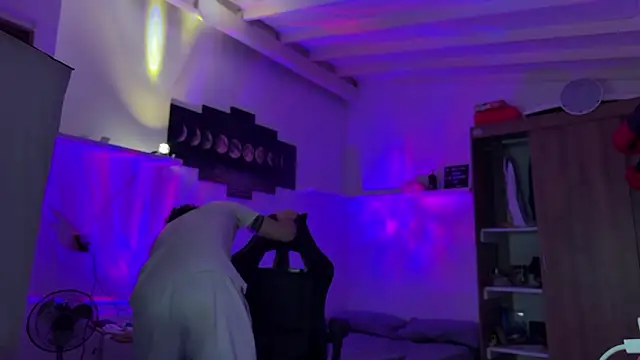 Kisan Smith online show from March 2, 2:56 am