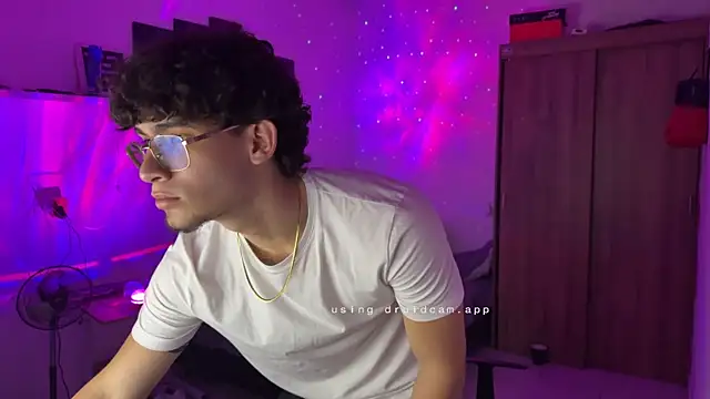 Kisan Smith online show from January 14, 4:27 am