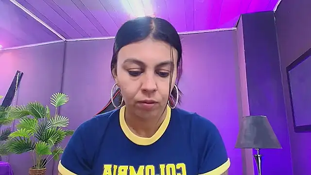 Snapshot of Juliet_Nasty chatting on September 26, 12:45 pm Juliet Nasty online show from September 26, 12:45 pm