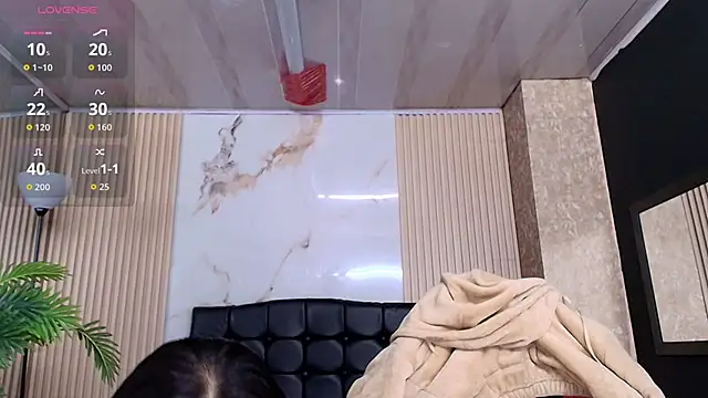 Juliet Nasty online show from December 16, 12:42 pm