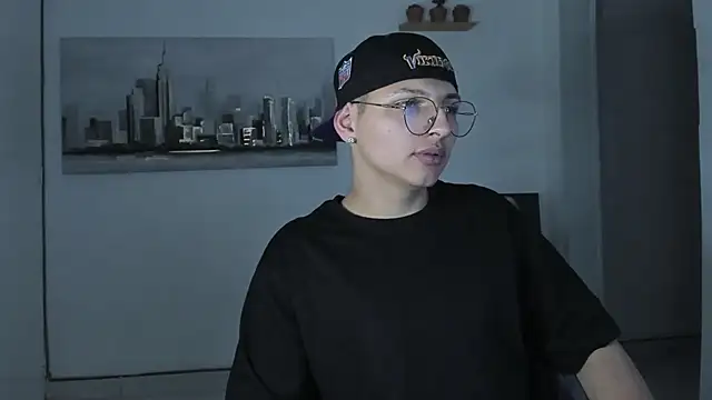 a lejandro 0 8 online show from March 1, 4:58 am