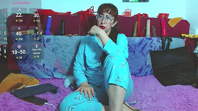 Snapshot of Wiktoria_Brownx chatting on November 10, 12:15 am Wiktoria Brownx online show from November 10, 12:15 am