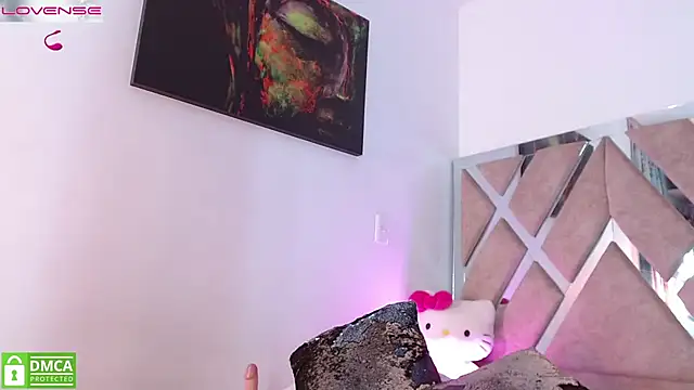 LauryMoons online show from December 2, 11:17 pm