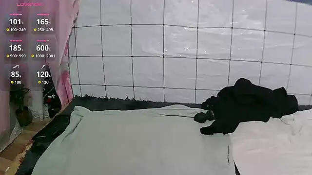 Snapshot of Stumpy_Governor chatting on November 12, 10:19 am Stumpy Governor online show from November 12, 10:19 am