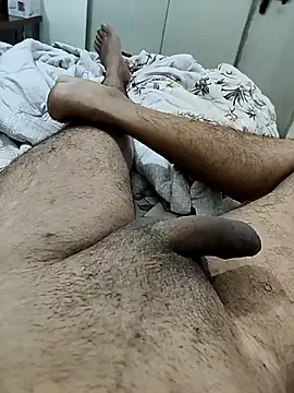 Snapshot of Hard_stick007 chatting on April 25, 1:41 pm Hard stick007 online show from April 25, 1:41 pm