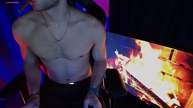 Snapshot of sexyboycolombi4 chatting on February 9, 4:54 am sexyboycolombi4 online show from February 9, 4:54 am