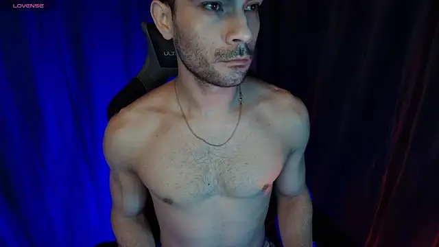 Snapshot of sexyboycolombi4 chatting on January 17, 8:51 am sexyboycolombi4 online show from January 17, 8:51 am