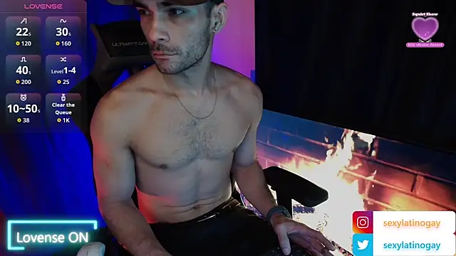 Snapshot of sexyboycolombi4 chatting on February 10, 9:08 am sexyboycolombi4 online show from February 10, 9:08 am